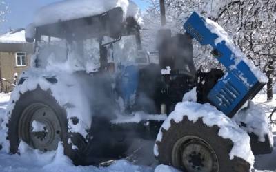 Как завести трактор в —25 °C