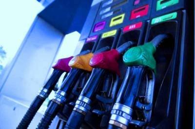 Цены на бензин и автогаз: какие сюрпризы ожидают автолюбителей на АЗС, прогноз эксперта