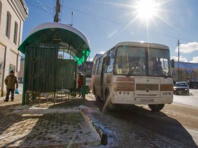 На Сахалине мужчина угрожал взорвать автобус с пассажирами