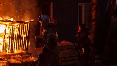 Пожар в челябинской многоэтажке унес жизни двух человек
