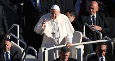 Папа Римский болен – он пропустилновогоднюю службу