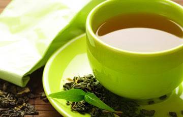 Чай, морс или рассол: пять лучших напитков для 1 января