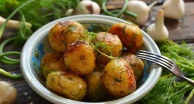 «Не стоит отказываться во время диеты»: диетолог назвала самый полезный способ приготовления картофеля