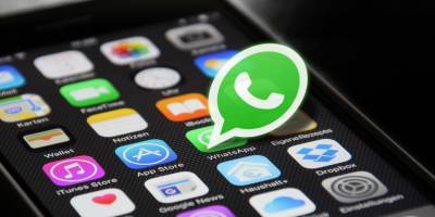 WhatsApp будет передавать Facebook личные данные пользователей