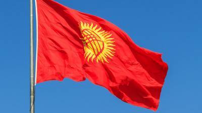 Избирательные участки для выбора президента открылись в Киргизии