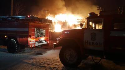Два человека погибли при пожаре в жилом доме в Иркутской области