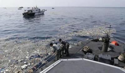Обломки разбившегося индонезийского самолета найдены в Яванском море