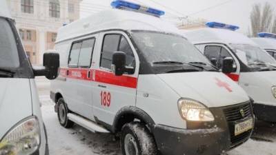 Четыре человека пострадали в лобовом ДТП с грузовиком в Подмосковье