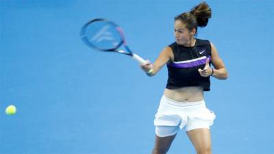 Дарья Касаткина завершила борьбу на турнире в Абу-Даби