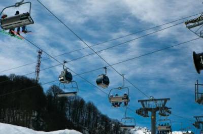 На Закарпатье местные жители в знак протеста заблокировали популярный горнолыжный курорт