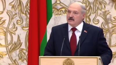 Лукашенко намерен развивать дипломатические контакты с США