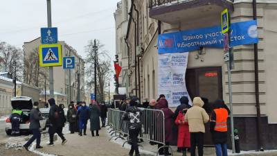 ЦИК: Явка на выборах президента Кыргызстана за восемь часов голосования составила 26,59%