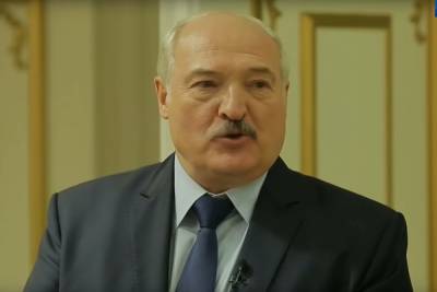 Лукашенко переболел коронавирусом одновременно с сыном Колей и врачом