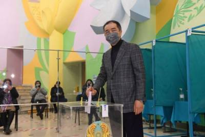 Явка на выборах в Казахстане превысила 58%