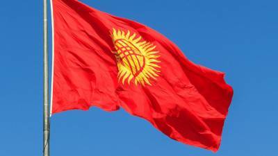 ЦИК Киргизии сообщил, что референдум по выбору формы правления в стране состоялся