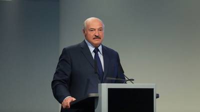 Лукашенко планирует помогать Белоруссии после ухода с поста президента