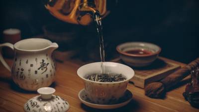 Ученые назвали растения для эффективного чая от коронавируса