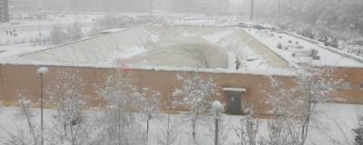 В Краснодаре из-за снега обрушился купол спортивного комплекса