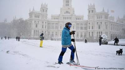 Испания парализована самым мощным за полвека снегопадом: есть погибшие