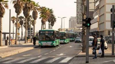 До 21 января: автобусы "Эгед" будут ездить с половинной загрузкой