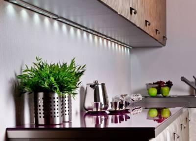 Выбираем светодиодную ленту для кухни: на что обратить внимание при покупке