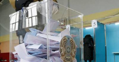 Партия экс-президента Казахстана Назарбаева побеждает на парламентских выборах страны