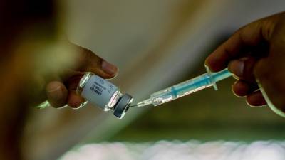 Алжир первым в Африке зарегистрировал российскую вакцину от COVID-19
