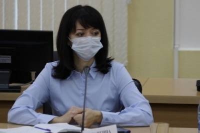 Анна Шангина - Министр в Забайкалье извинилась за фразу «поесть и поспать в больнице» - mk.ru