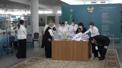 Выборы в Казахстане: правящая партия подтвердила свое лидерство