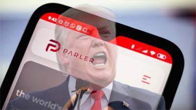 Amazon прекращает хостинг популярной среди фанатов Трампа соцсети Parler