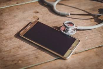 Врач-онколог ответит на вопросы вологжан по "телефону здоровья"