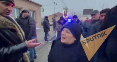Сторонница Пашиняна устроила "разнос" оппозиционерам на акции протеста – видео