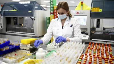 За сутки в России провели 383 тыс. тестов на коронавирус
