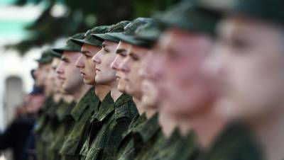 Солдат-срочник из Тувы по фамилии Шойгу заявил о дискриминации в армии