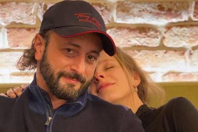 Лиза Арзамасова впервые опубликовала снимок с мужем Ильей Авербухом в соцсетях