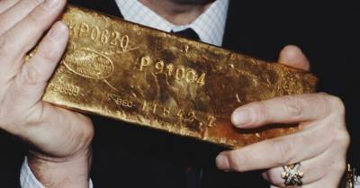 Цены на золото стремительно уходят в минус