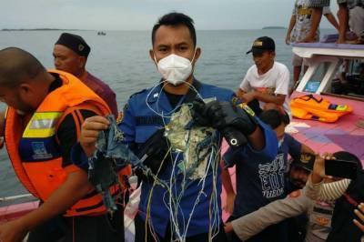 Крушение самолета в Индонезии: названа предварительна причина катастрофы
