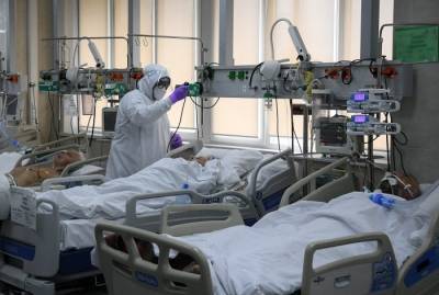 Более 8 тыс. петербуржцев госпитализированы с коронавирусом в новогодние праздники