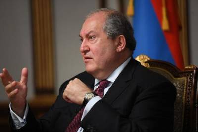 Президент Армении назвал единственный выход из политического кризиса