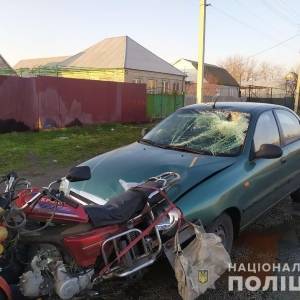 В Запорожской области пьяный водитель «Ланоса» столкнулся с мопедом: есть погибший. Фото