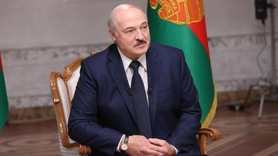 Лукашенко назвал нормальными демократические процессы в Белоруссии