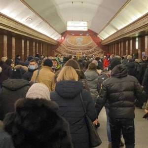 Как работает киевское метро во время локдауна. Фото