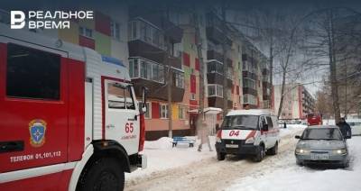 В Альметьевске на пожаре спасли мать с двумя маленькими детьми и пожилую женщину