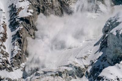 Сотрудники МЧС предупреждают о лавиноопасном периоде в Сочи