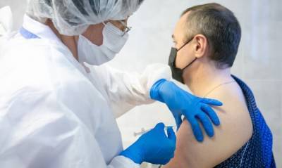 В России начались испытания вакцины от коронавируса «Спутник Лайт»