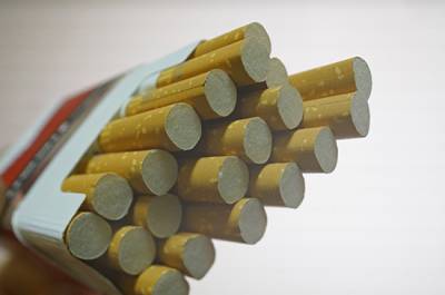Ринат Еникеев - Эксперты оценили введение новых требований к сигаретам - pnp.ru