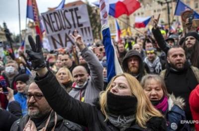 Вацлав Клаус - Терпение лопнуло: против локдауна начали массовый протест - from-ua.com - Чехия - Прага