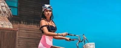 Ксения Бородина сообщила об «угоне» велосипедов на Мальдивах