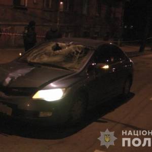 На бульваре Шевченко водитель «Хонды» сбил пешехода: пострадавший умер в больнице. Фото