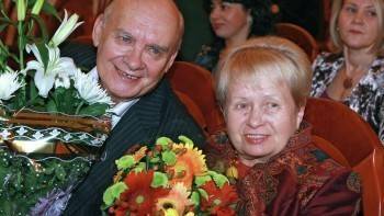 Александру Пахмутову и Николая Добронравова выписали из больницы